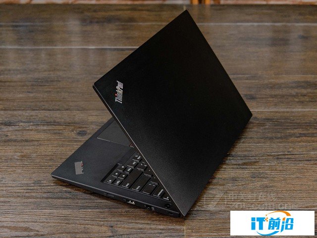 ThinkPad E480(1VCD) 