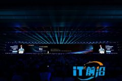AI时代的企业进化——智企，超聚变探