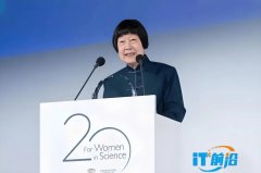 从“缺席”到“在场”，三代人的手